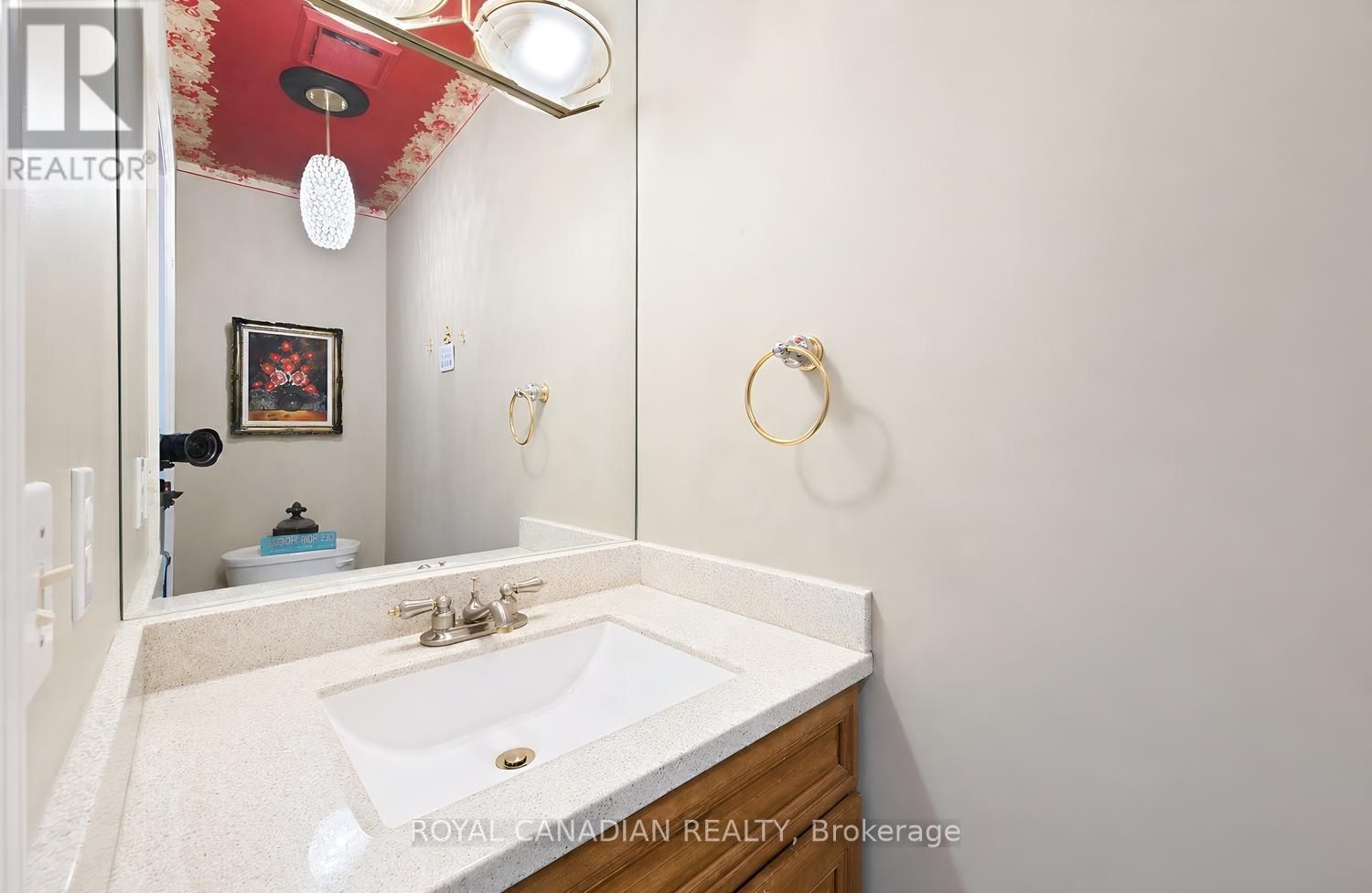 63 HEATHCLIFFE SQUARE - 23