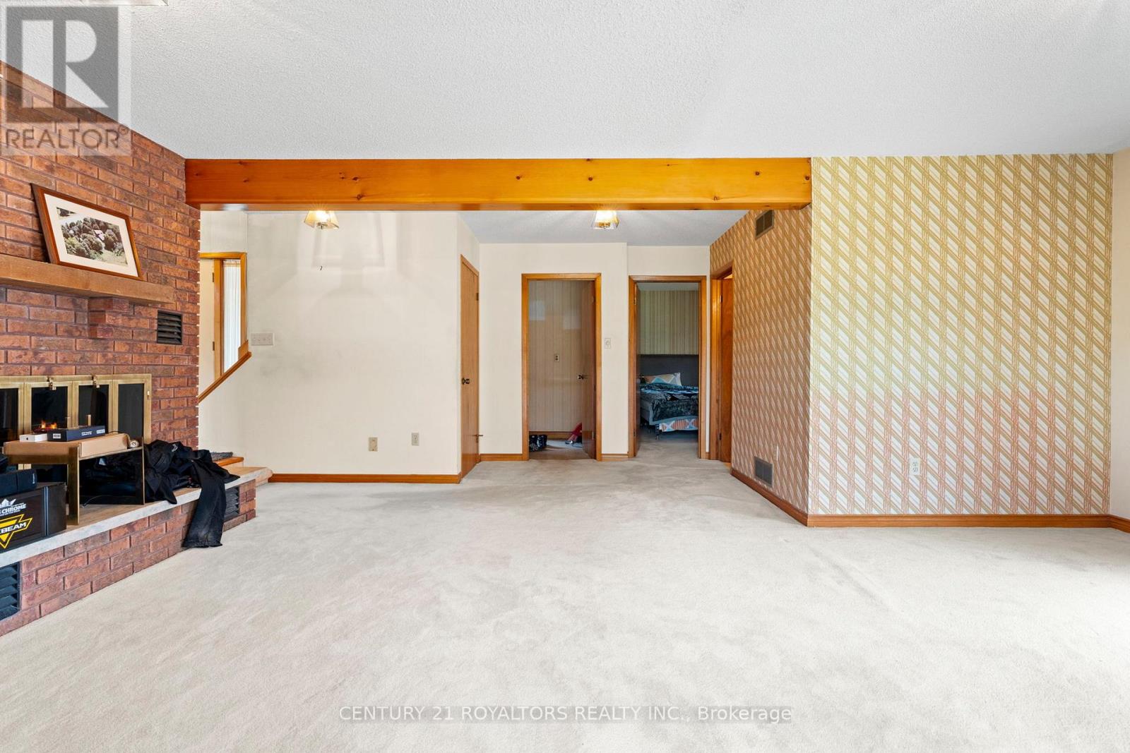 17940 AIRPORT ROAD - 20