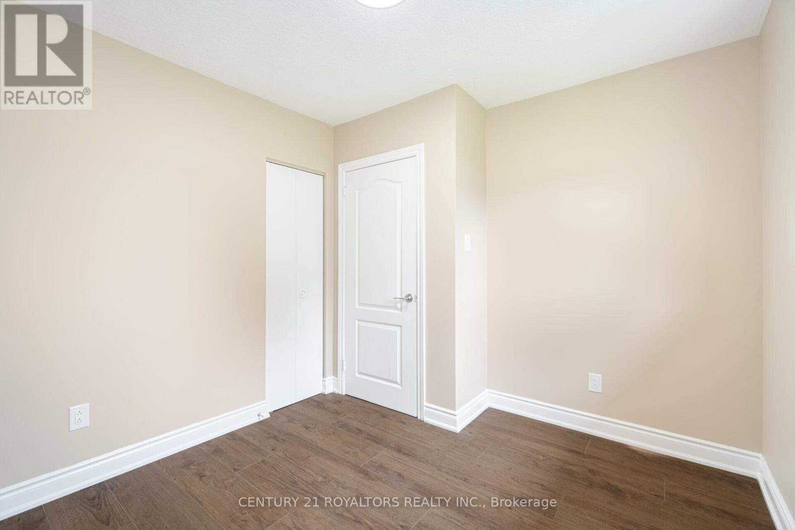 21 JERSEY AVENUE - 19