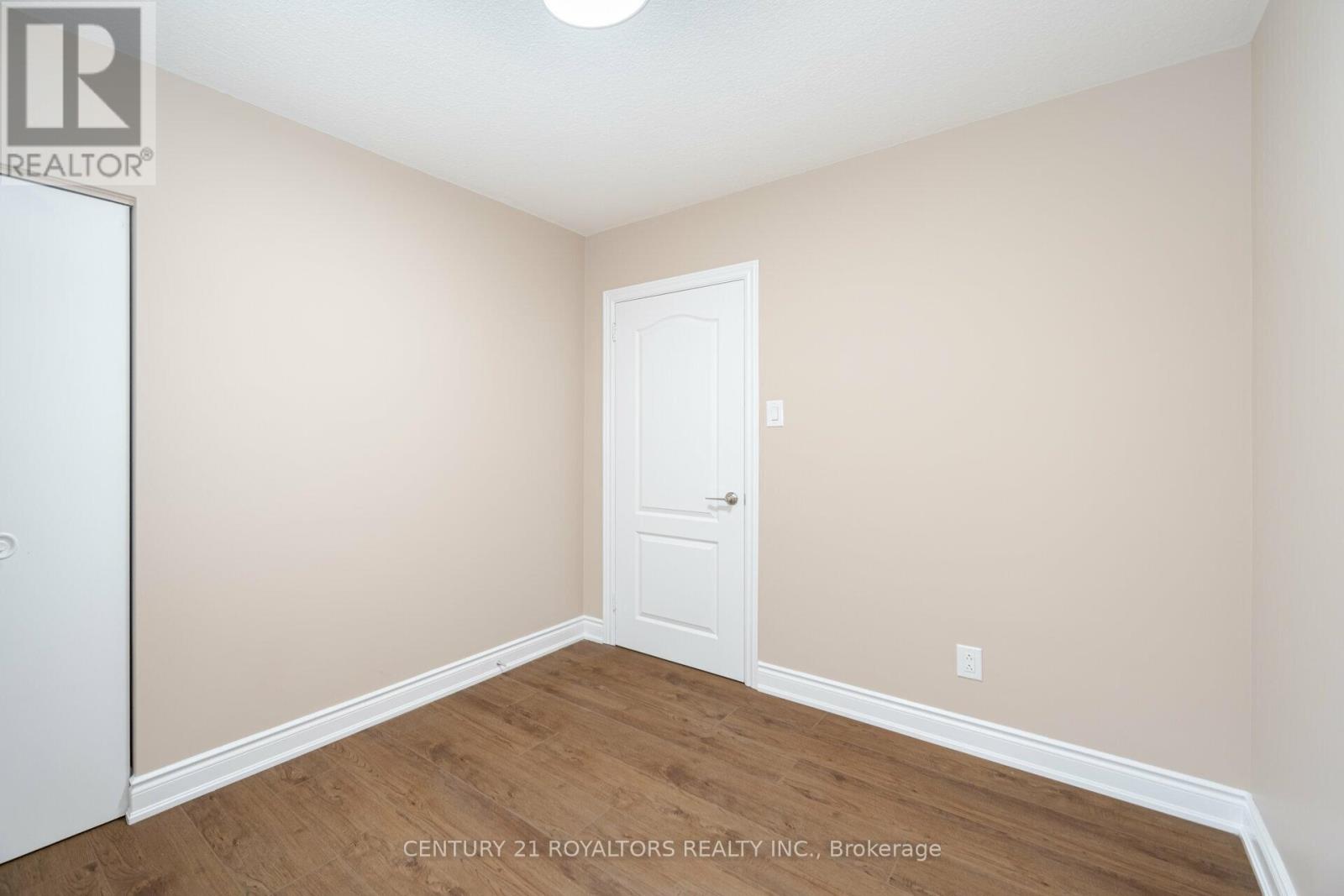21 JERSEY AVENUE - 22