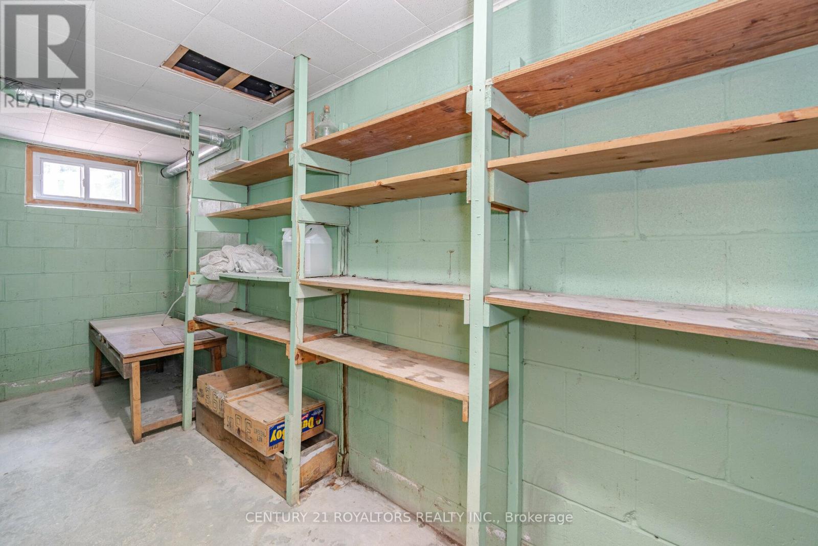21 JERSEY AVENUE - 43