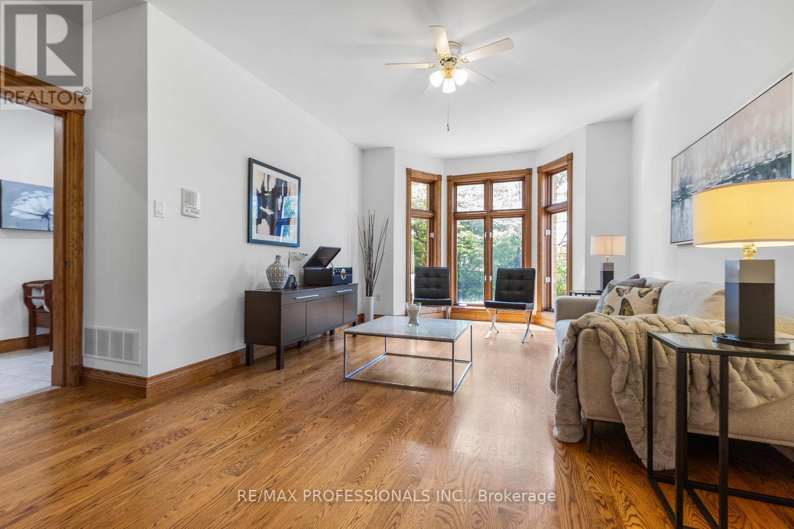 152 EVANS AVENUE - 3