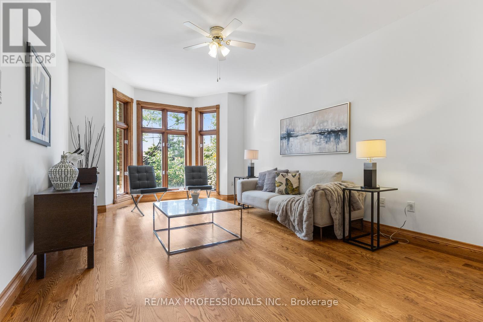152 EVANS AVENUE - 4