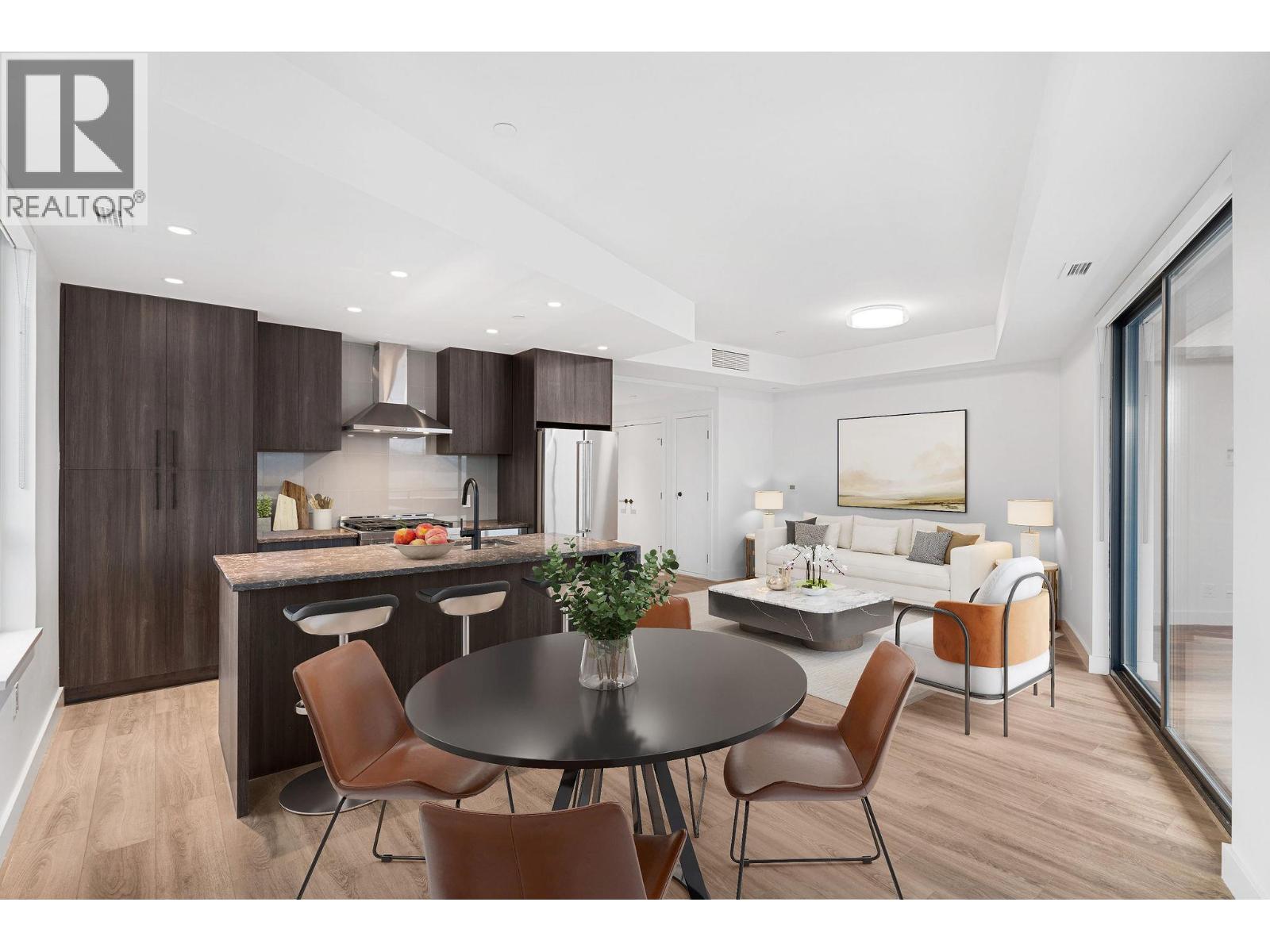 #317 3051 Abbott Street - 2