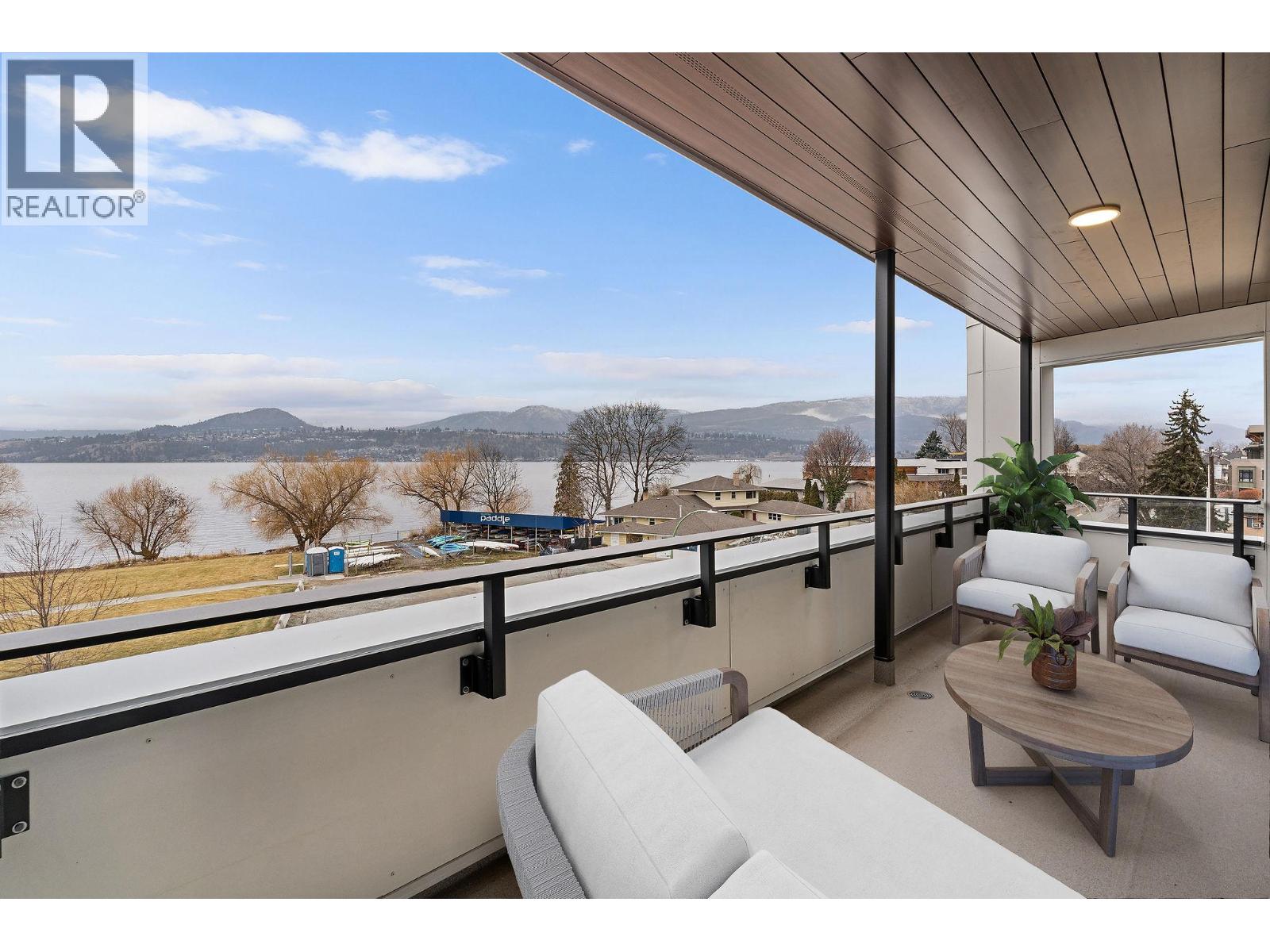 #317 3051 Abbott Street - 10