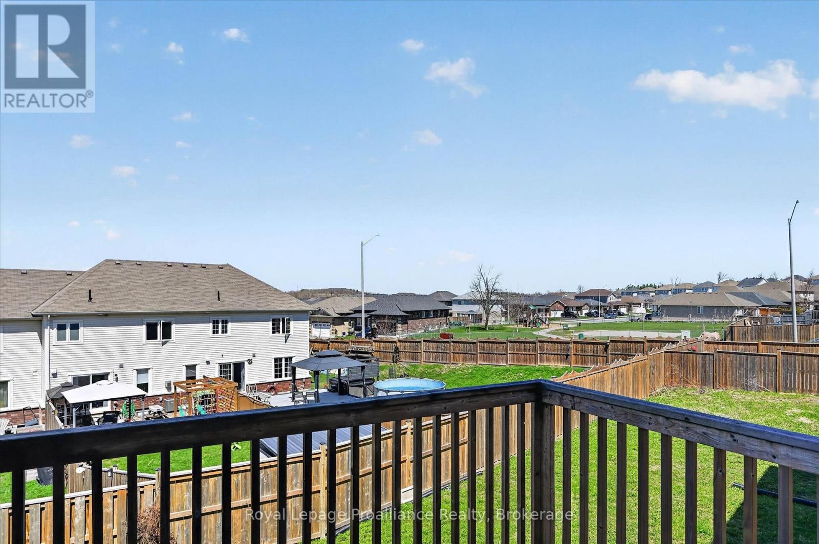 266 LOUDEN TERRACE - 33