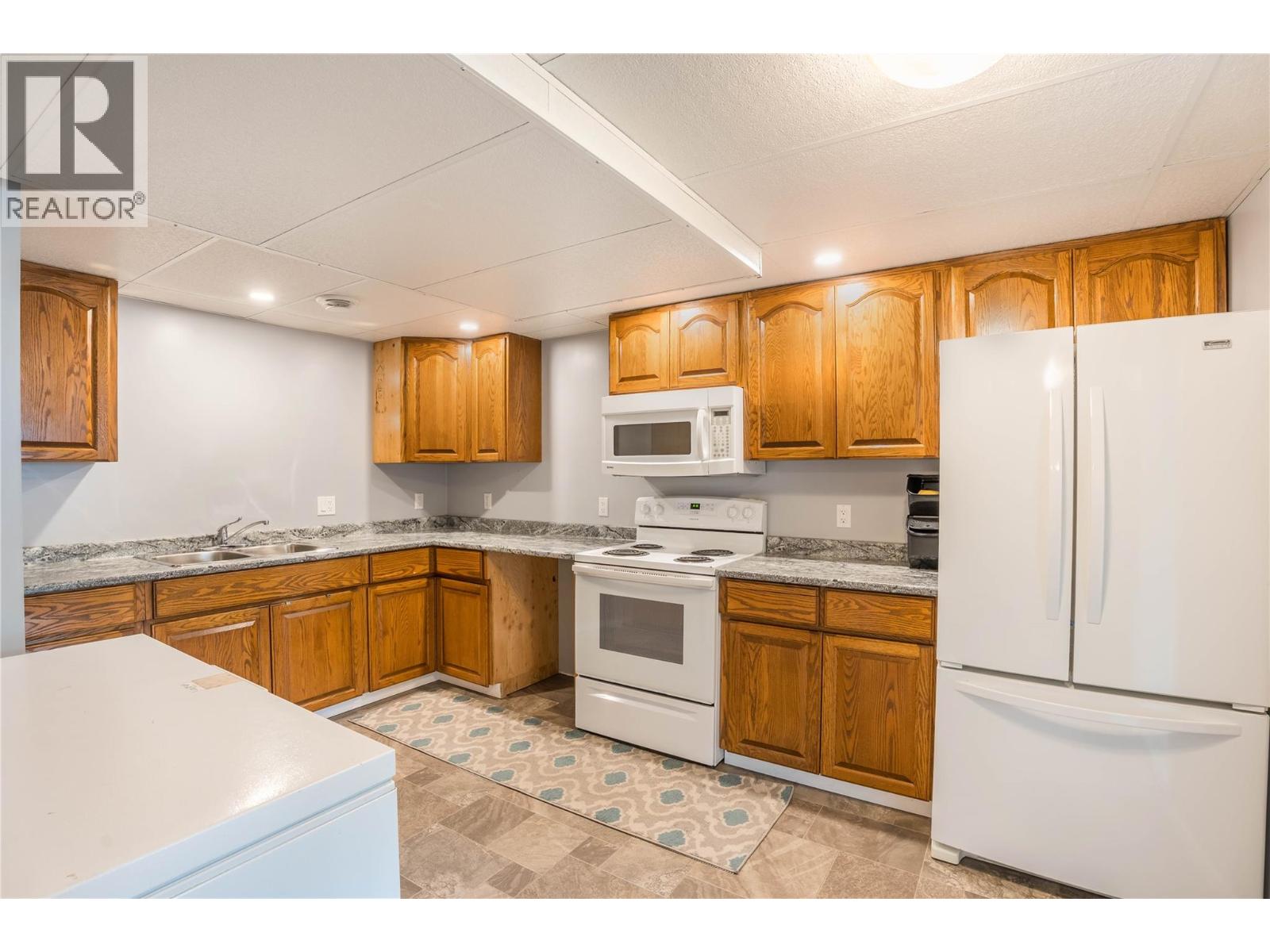 12595 Taylor Place - 36
