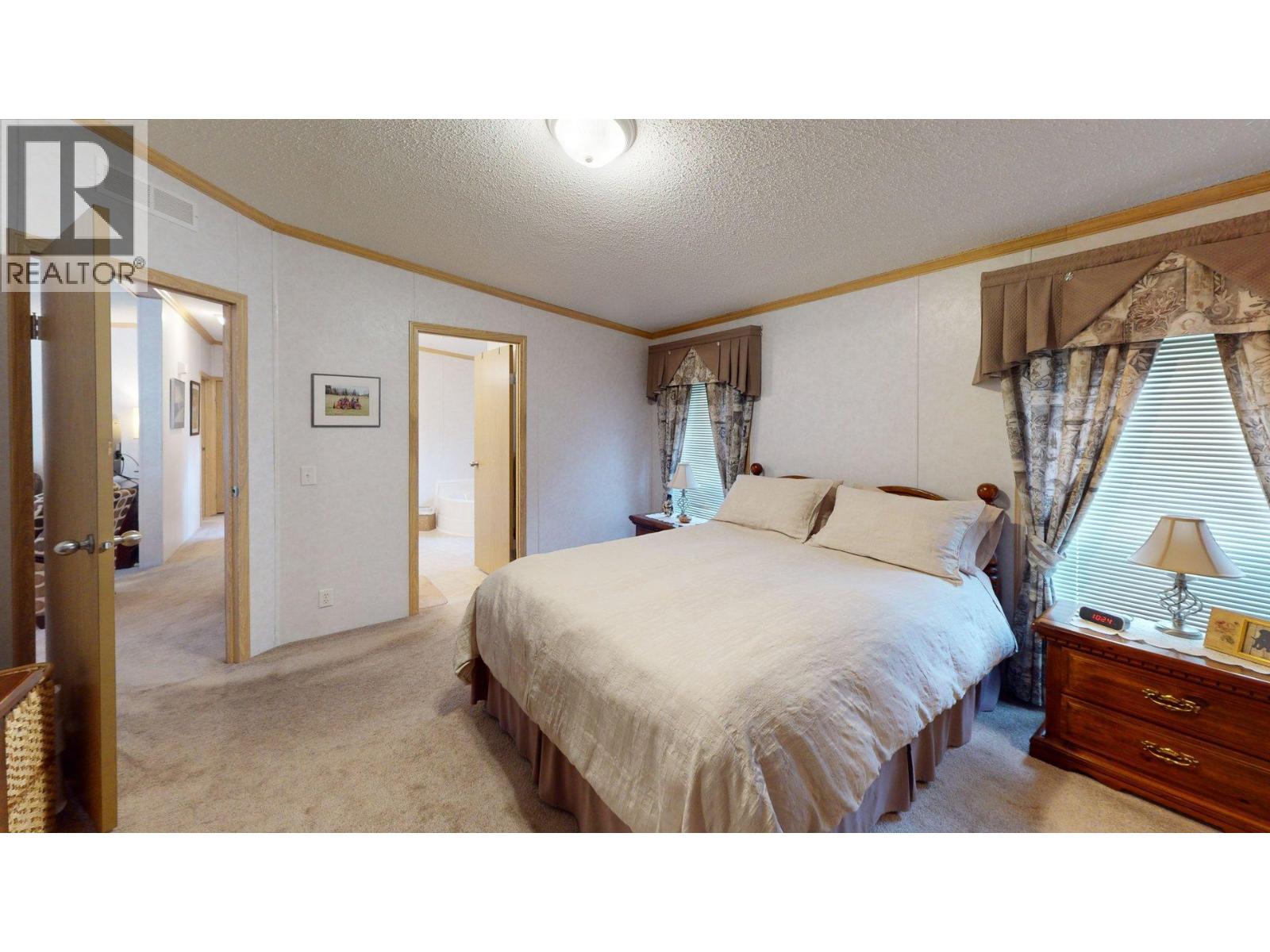 #50 500 16th Avenue - 40
