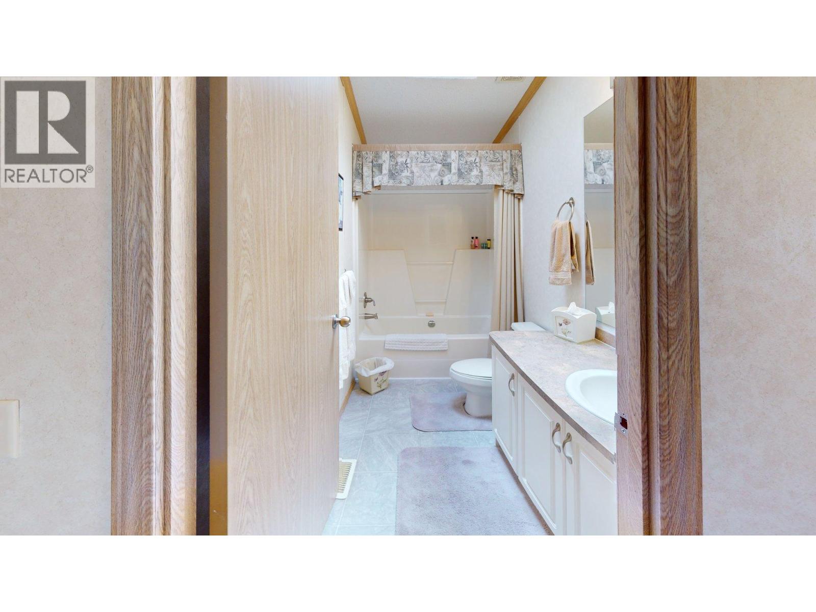 #50 500 16th Avenue - 36