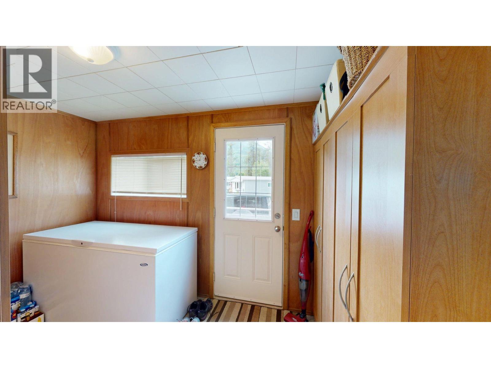 #50 500 16th Avenue - 13
