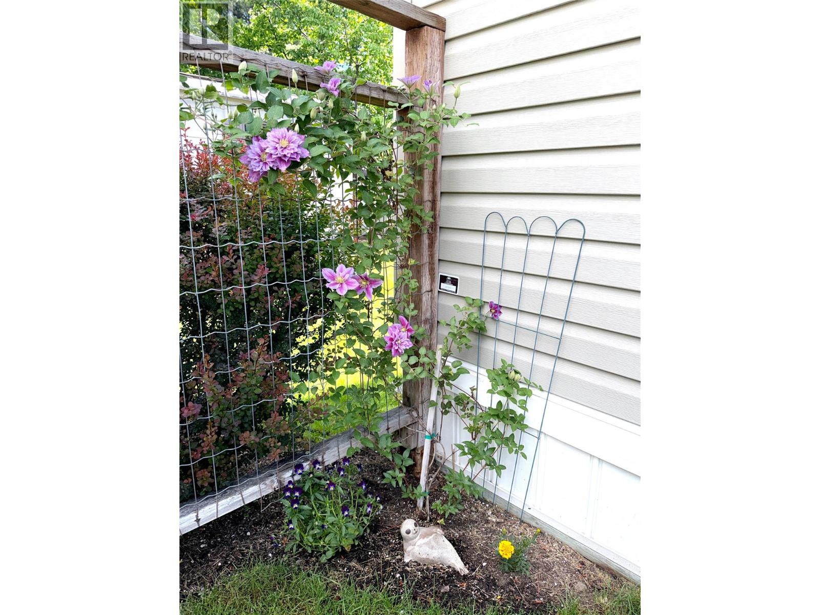 #50 500 16th Avenue - 53
