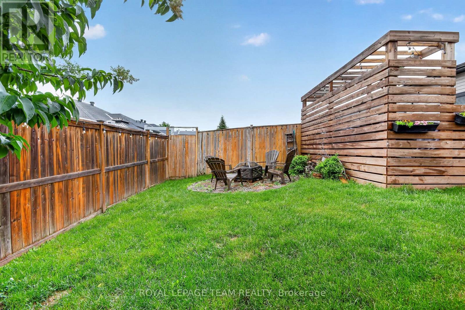 143 ST MALO PLACE - 31