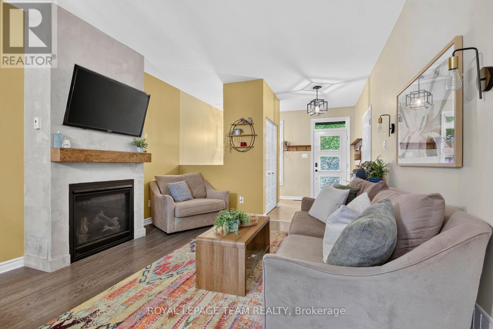 143 ST MALO PLACE - 4