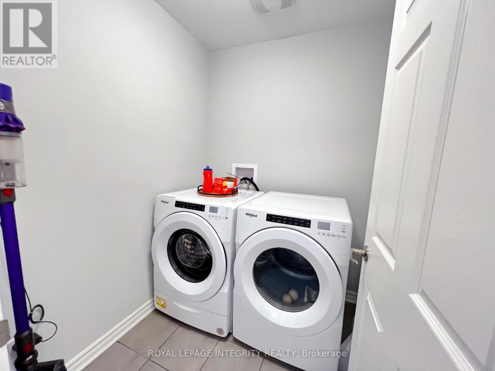 3 Bed, 3 Bath House for Rent in Ottawa – 49 BERMONDSAY WAY, Ottawa – MLS# X13453036 - Image 19