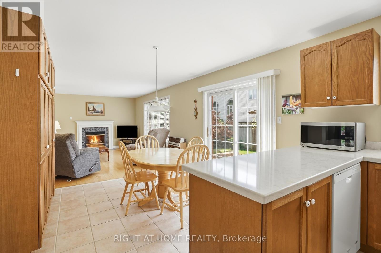 33 STEVENS DRIVE - 16