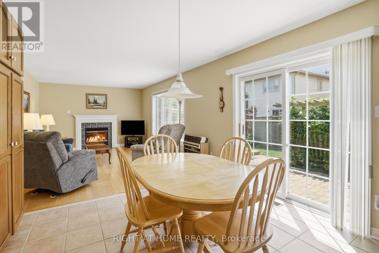 33 STEVENS DRIVE - 17