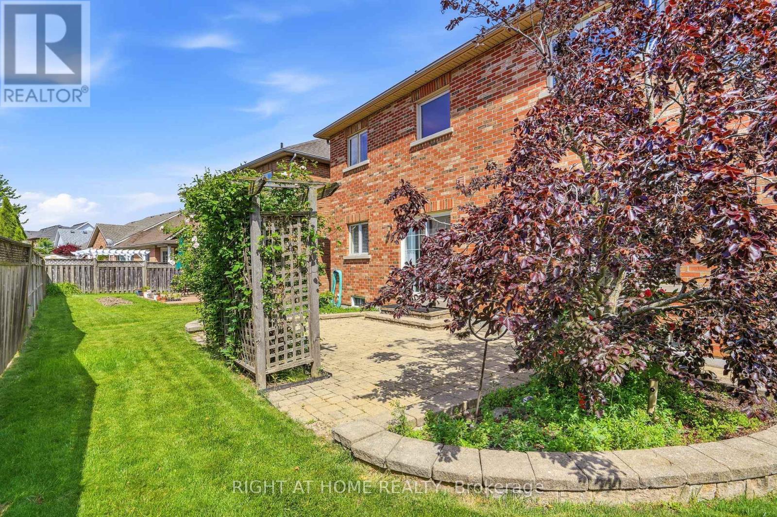 33 STEVENS DRIVE - 36