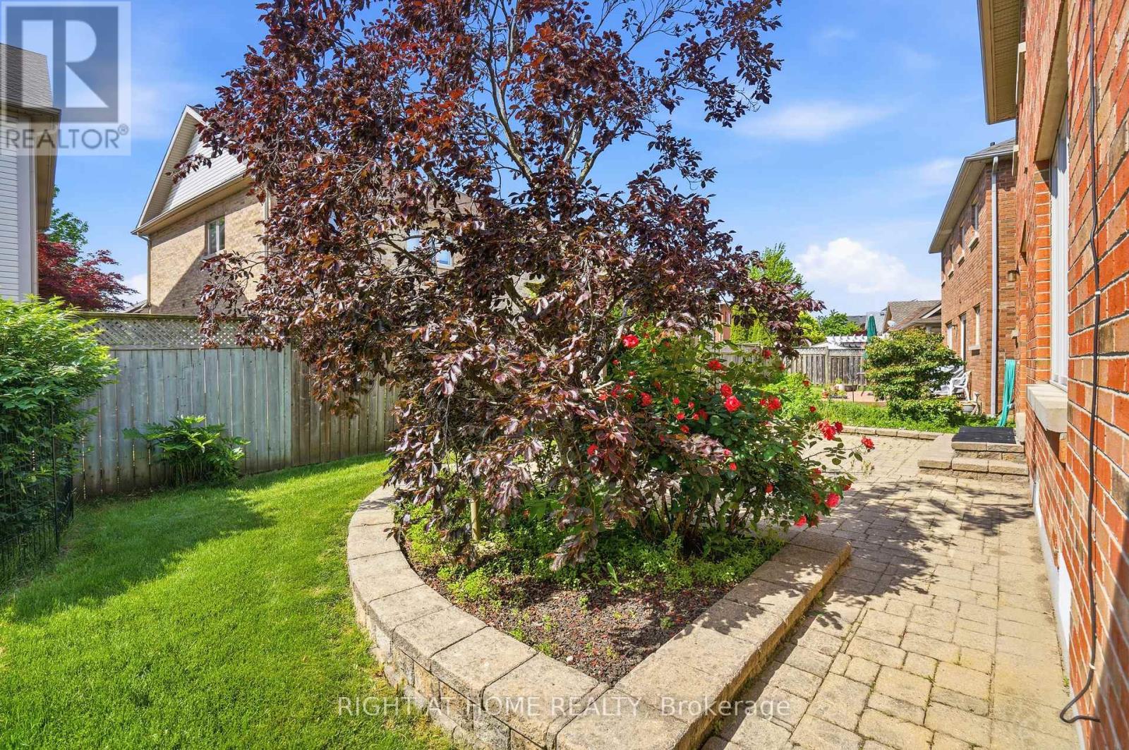 33 STEVENS DRIVE - 38