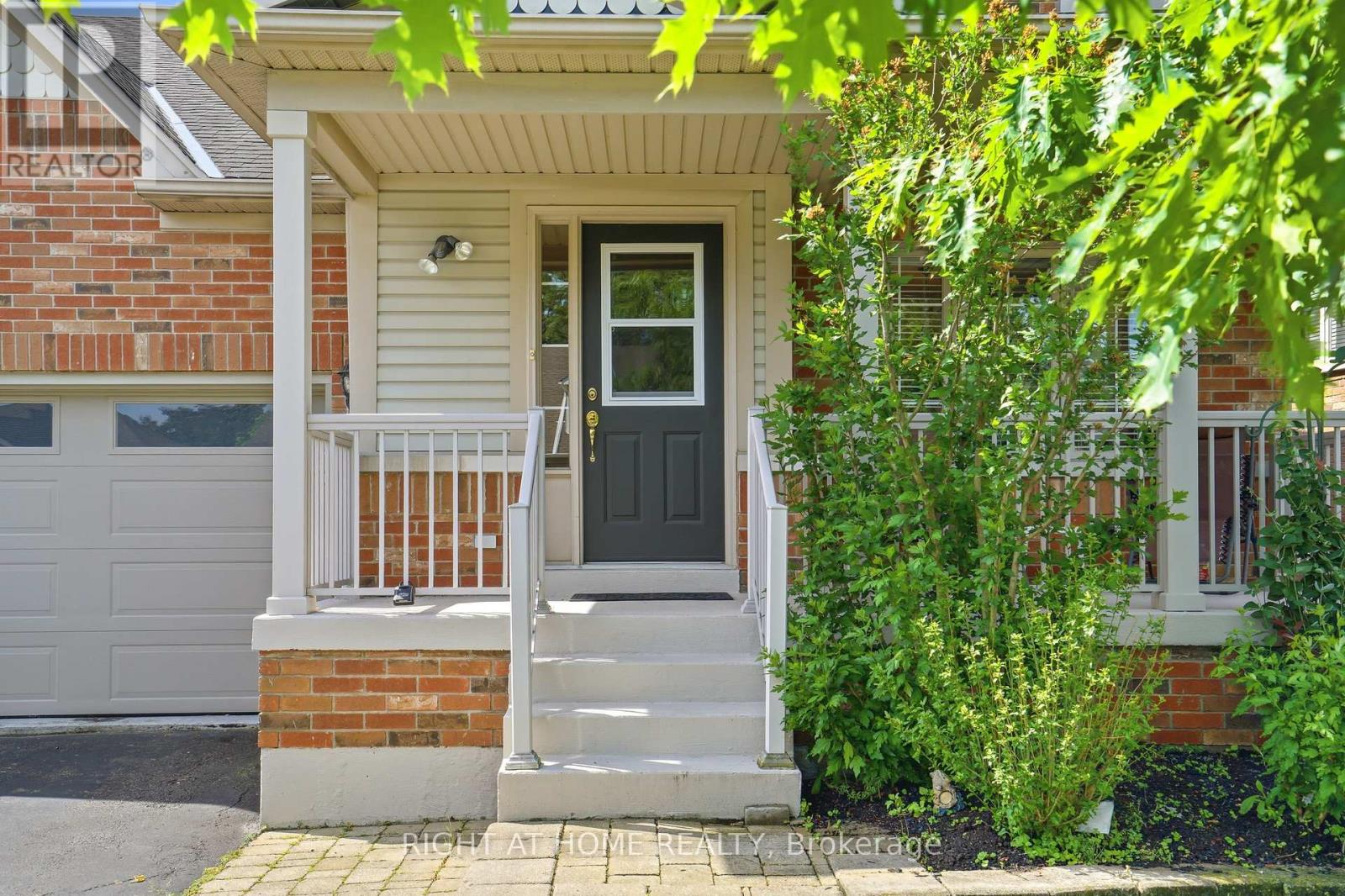33 STEVENS DRIVE - 6