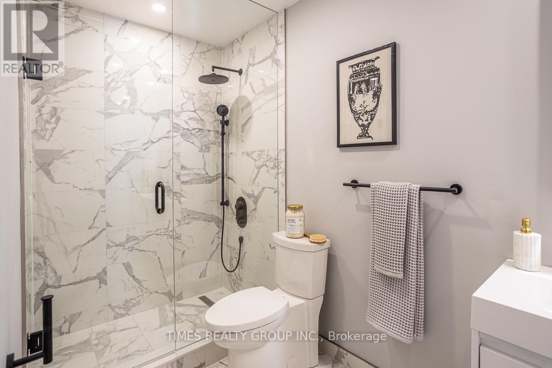 #903 195 HUNTER STREET E - 15