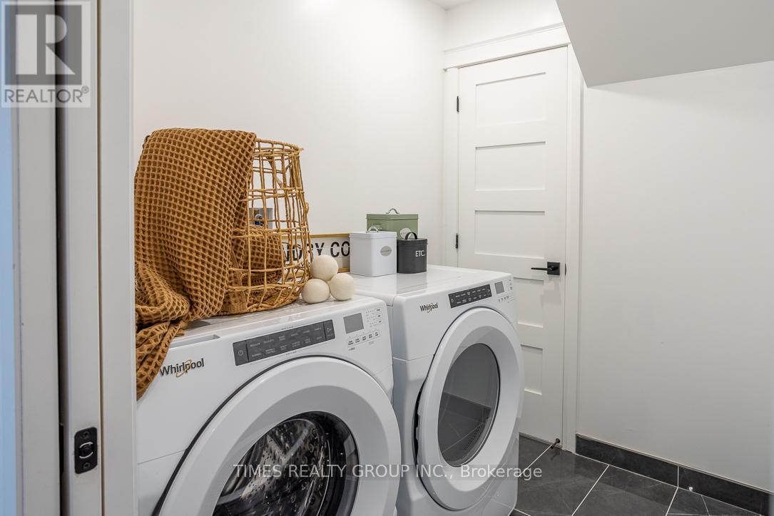 #903 195 HUNTER STREET E - 20