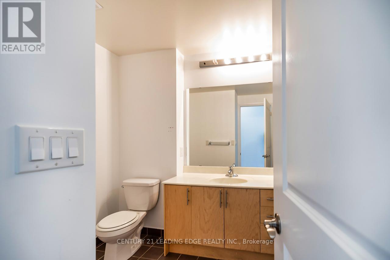 #1802 133 WYNFORD DRIVE - 23