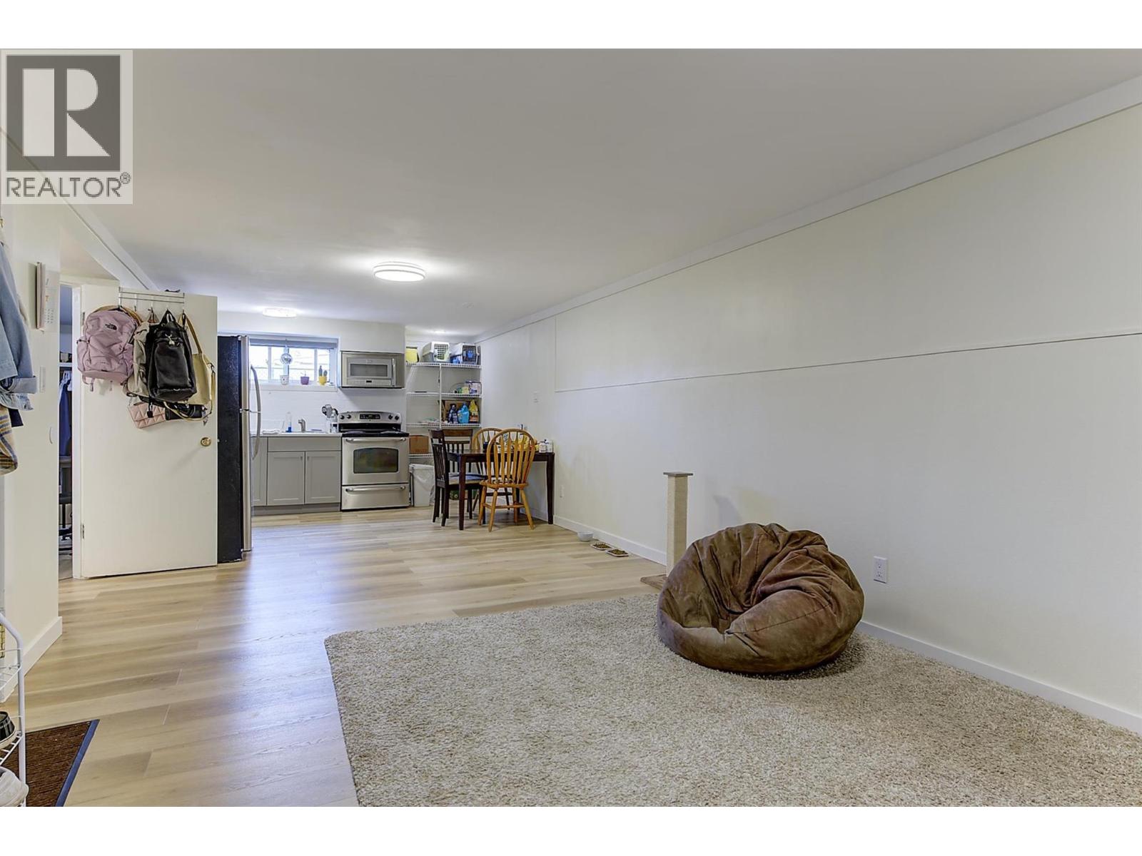 830 Mitchell Road - 16