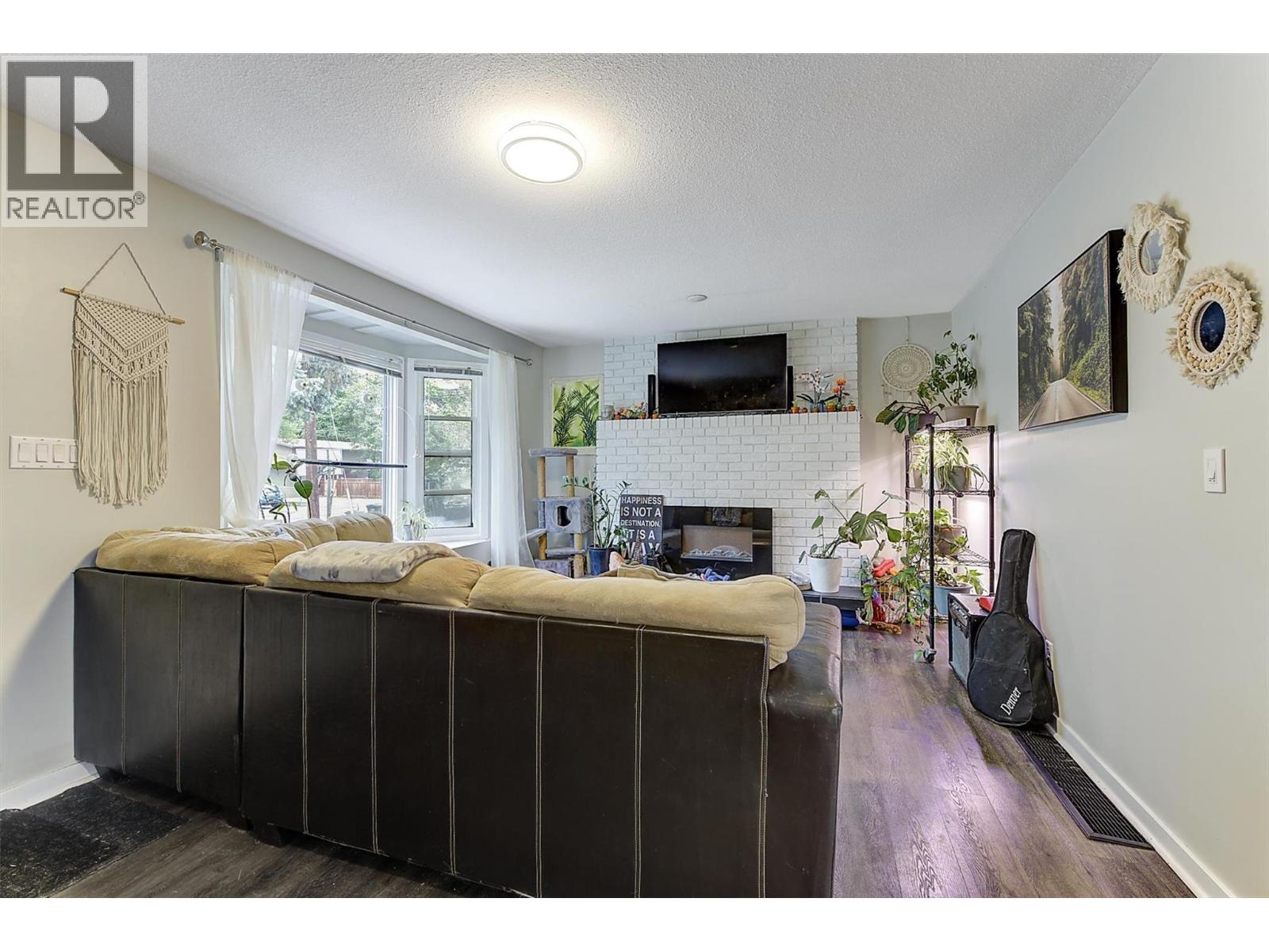 830 Mitchell Road - 7
