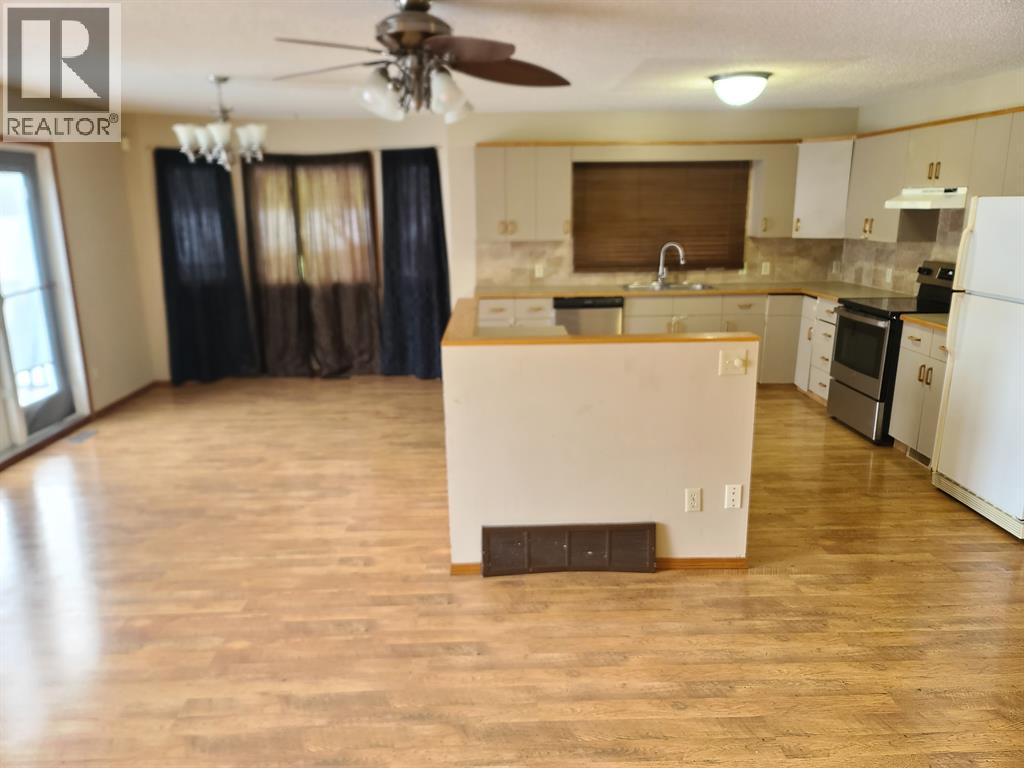 11129 92 Street - photo 3