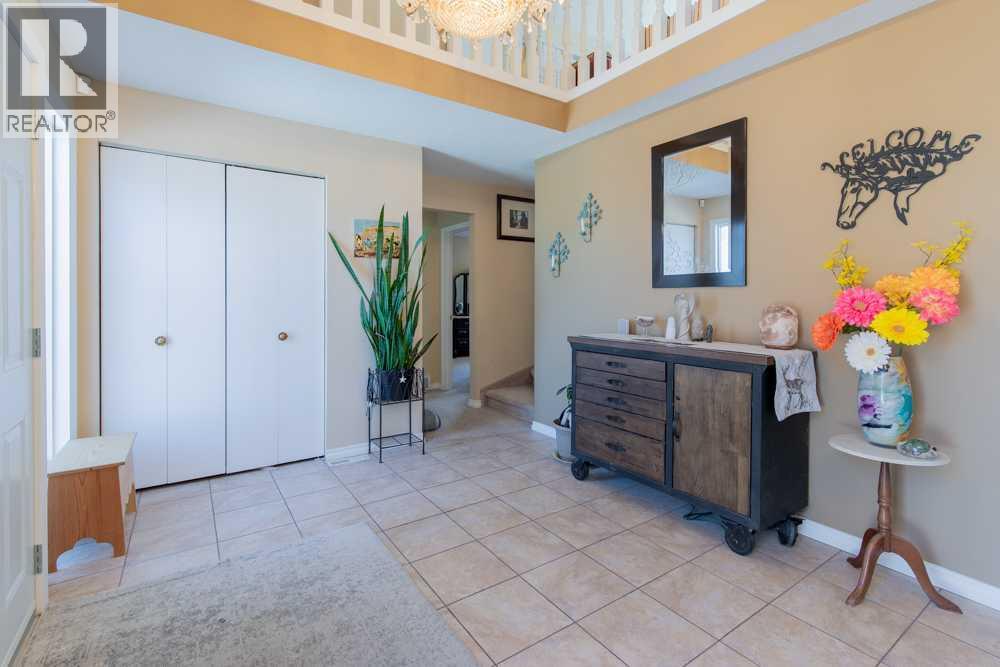 214 3 Street W - 5