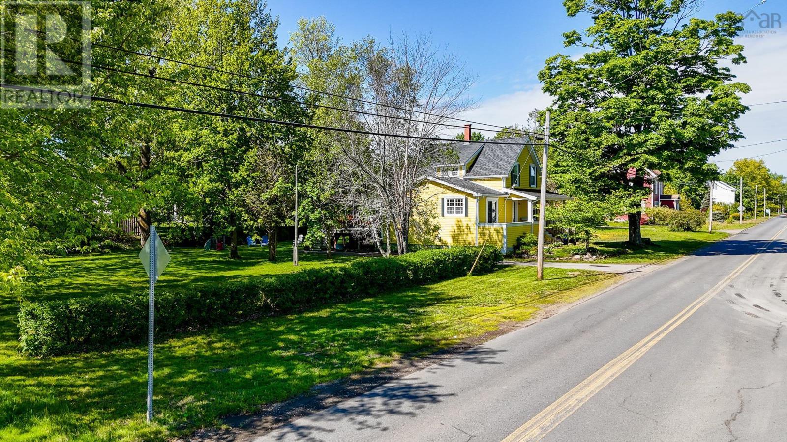 215 Main Street - 38