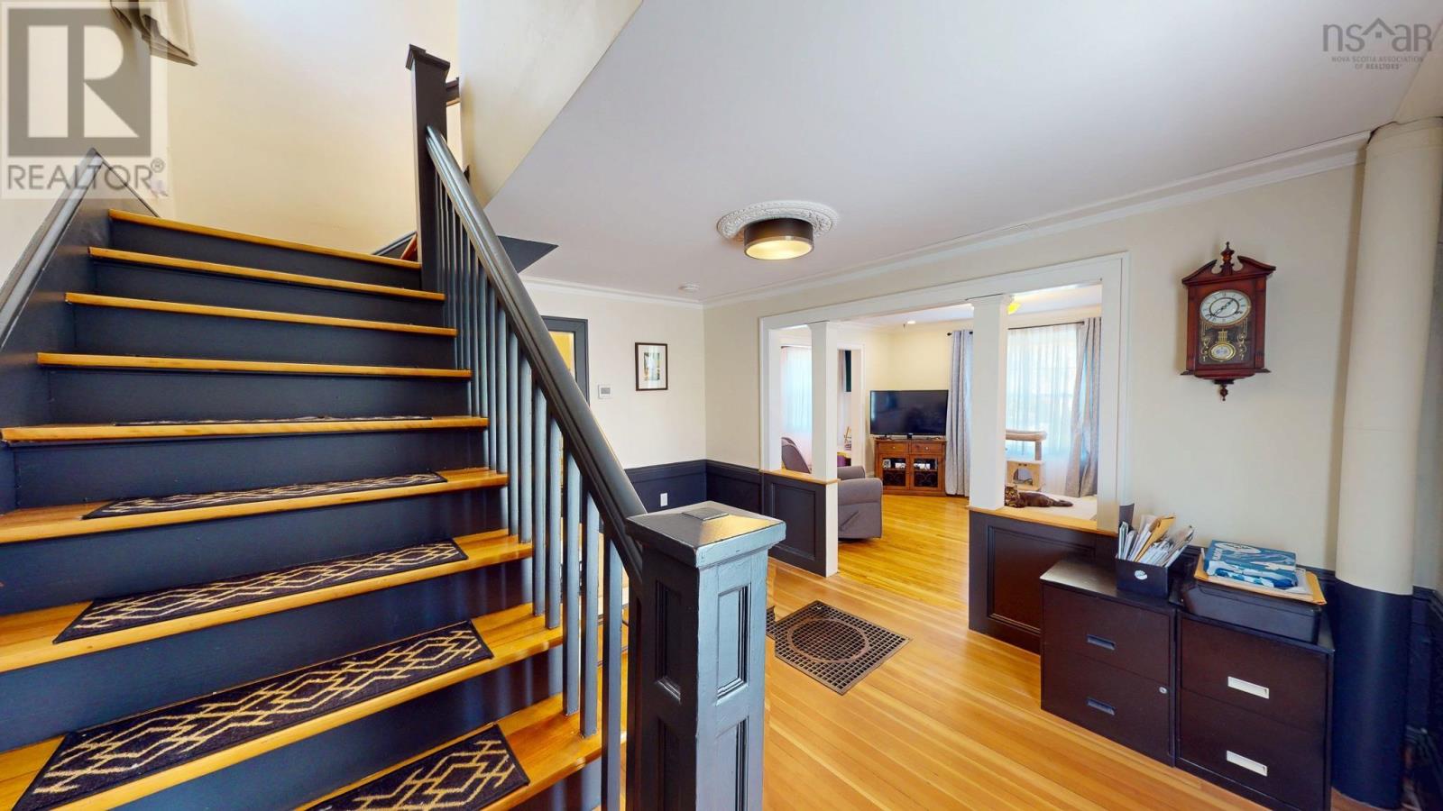 215 Main Street - 31