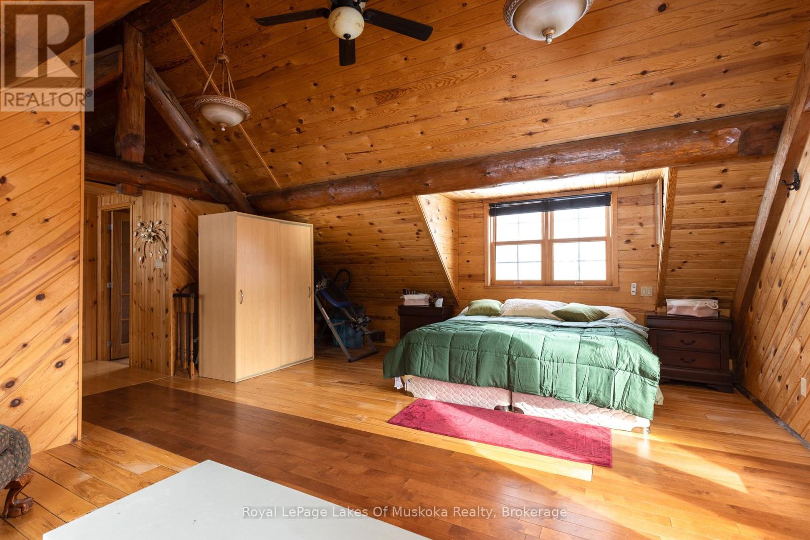 259 LAKESHORE ROAD - 24
