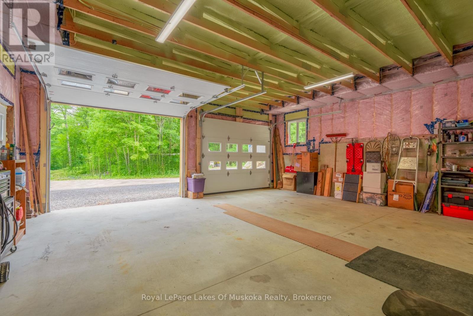 259 LAKESHORE ROAD - 30