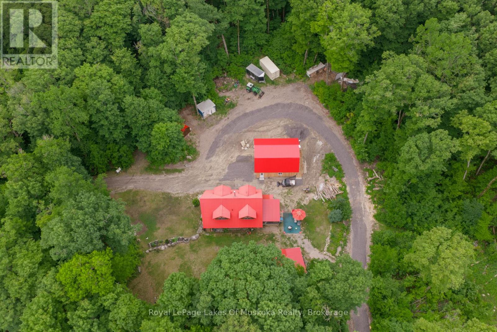 259 LAKESHORE ROAD - 33