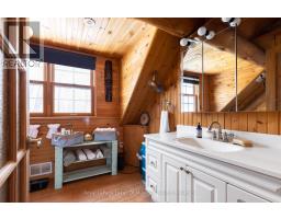 259 Lakeshore Road, Armour, ON P0A1C0 Photo 18