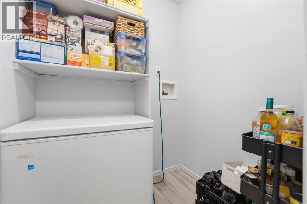 #401 617 56 Avenue SW - 25