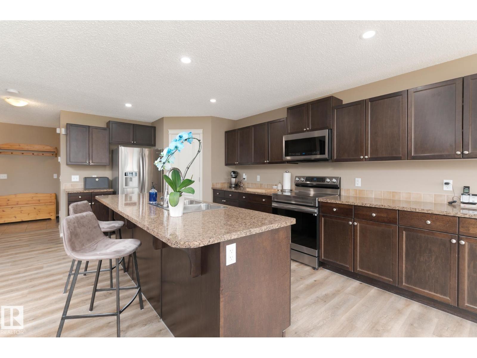 22 SPRING CV — photo 9