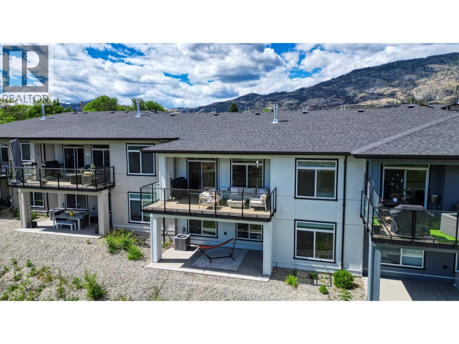 #10 8000 Vedette Drive - 19