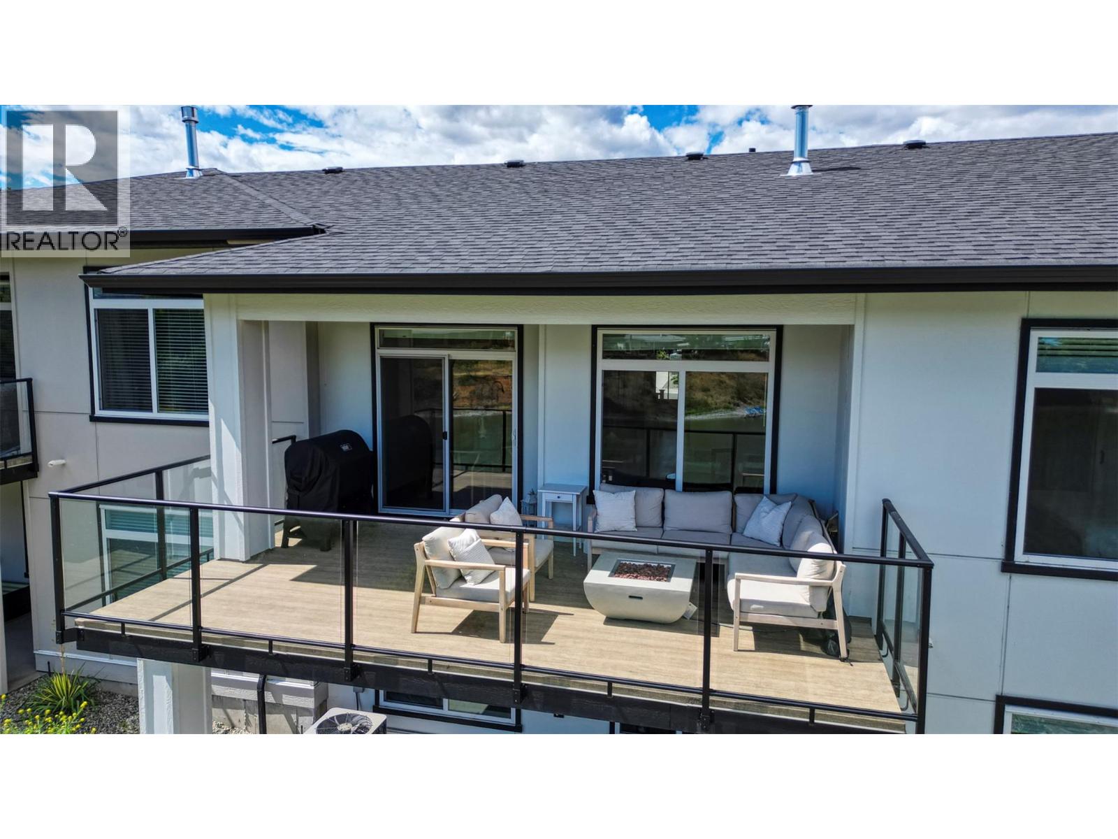 #10 8000 Vedette Drive - 20