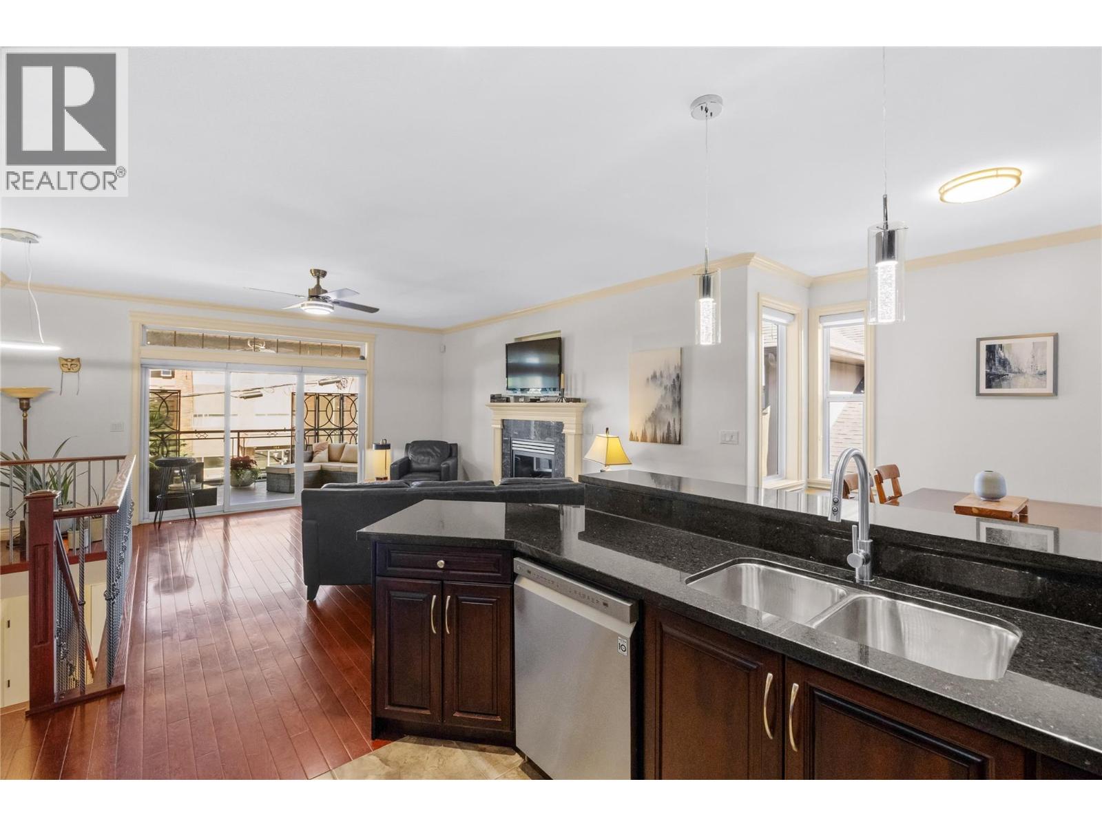 137 Brunswick Street - 3