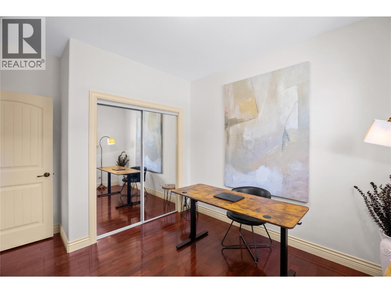 137 Brunswick Street - 25