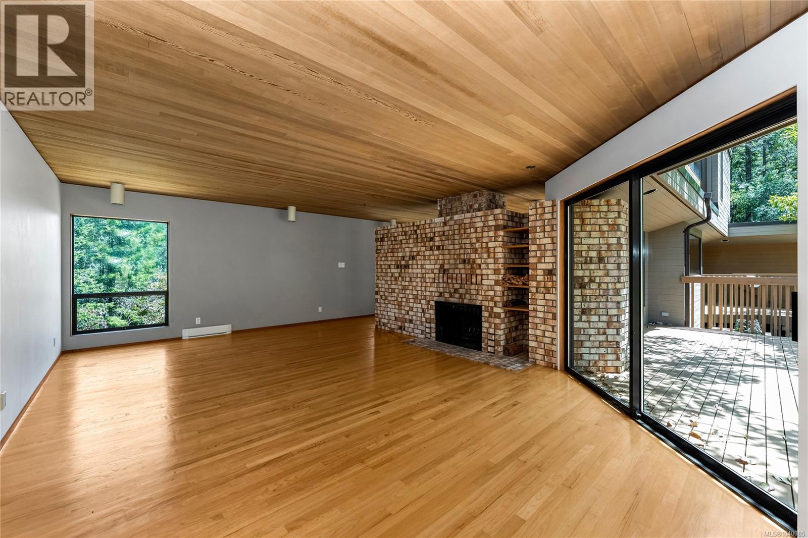 260 Moss Hill Pl - 16