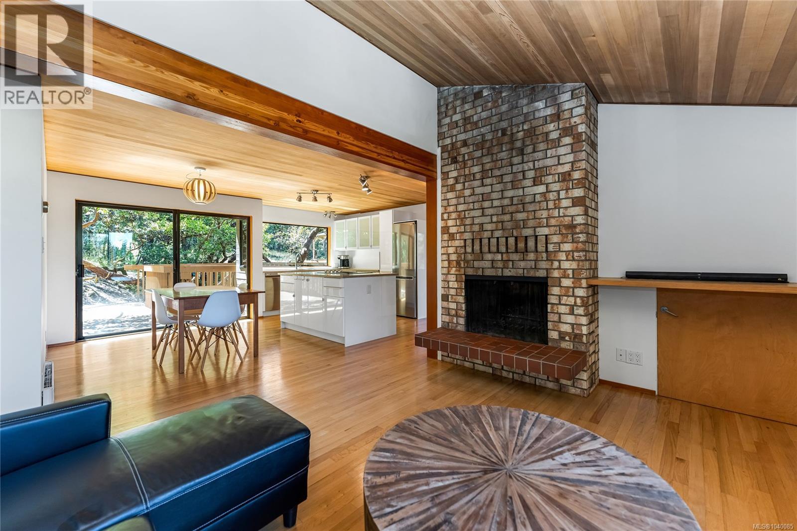 260 Moss Hill Pl - 8