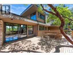 260 Moss Hill Pl, Metchosin, BC V9C3Z2 Photo 38