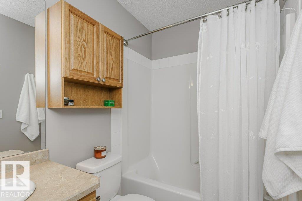 5323 RUE PARC ST - 21