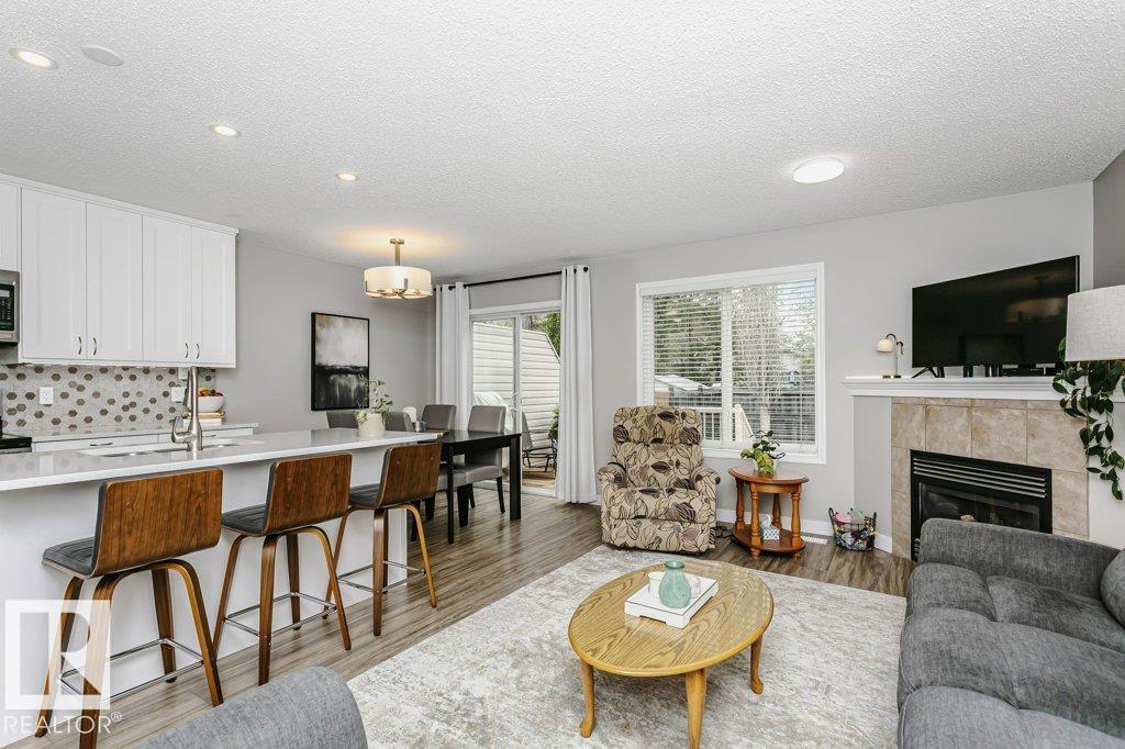 5323 RUE PARC ST - 8