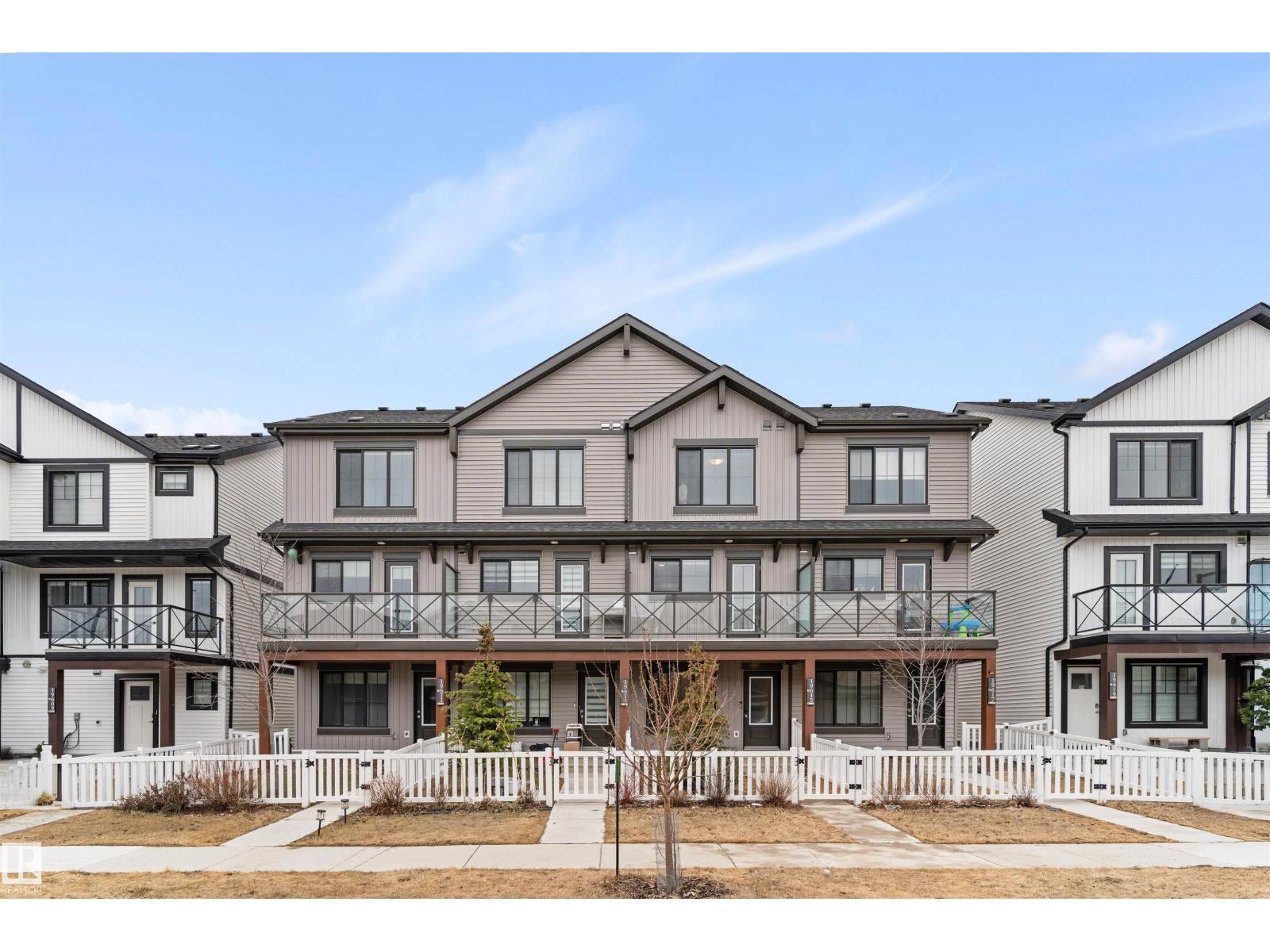 19615 28 AV NW - 38