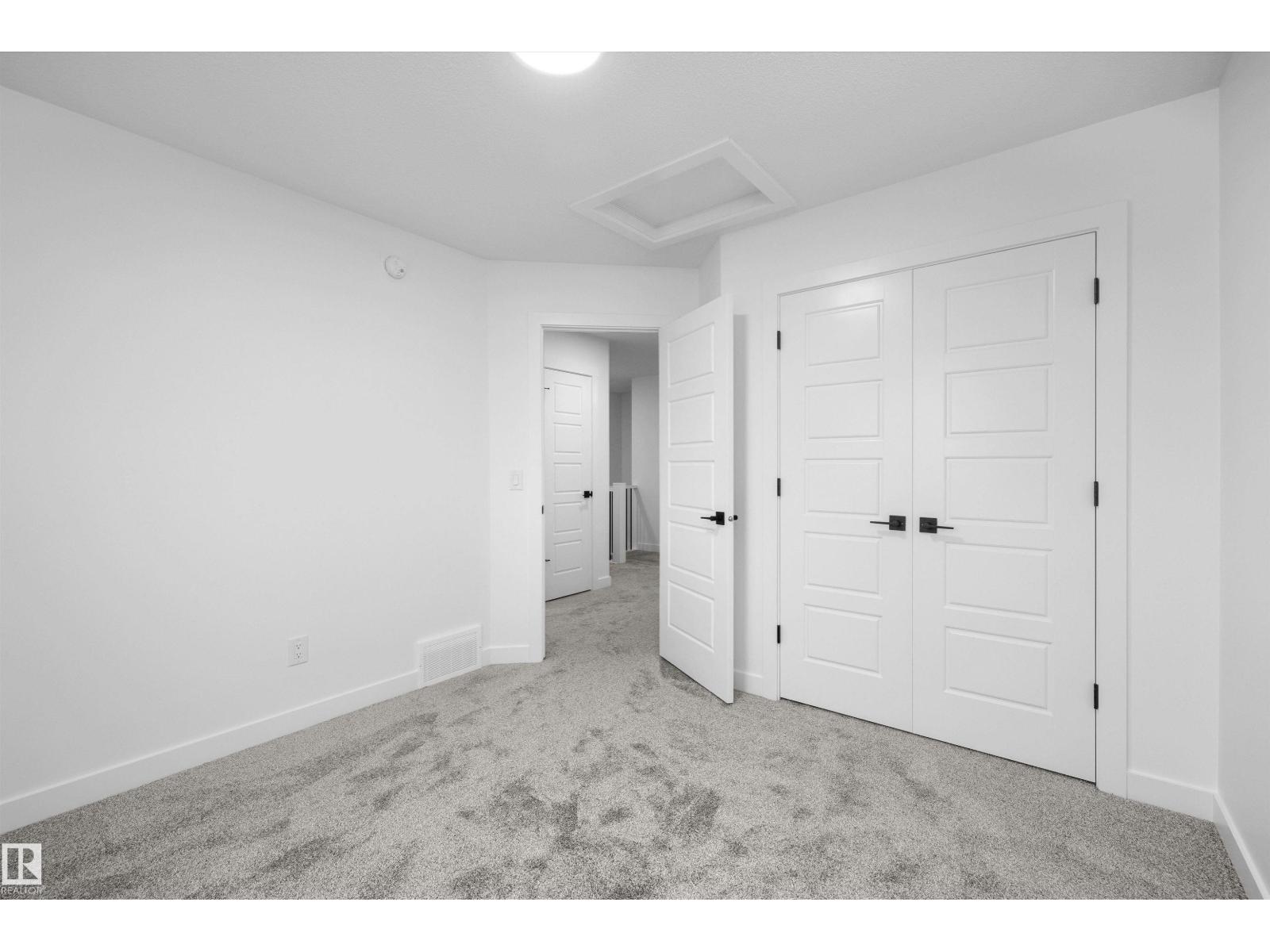 8532 183 AV NW — photo 28