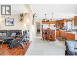 18125 Hereford Road, Lake Country, BC V4V1B6 Photo 8